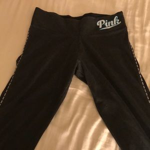 Dark grey leggings